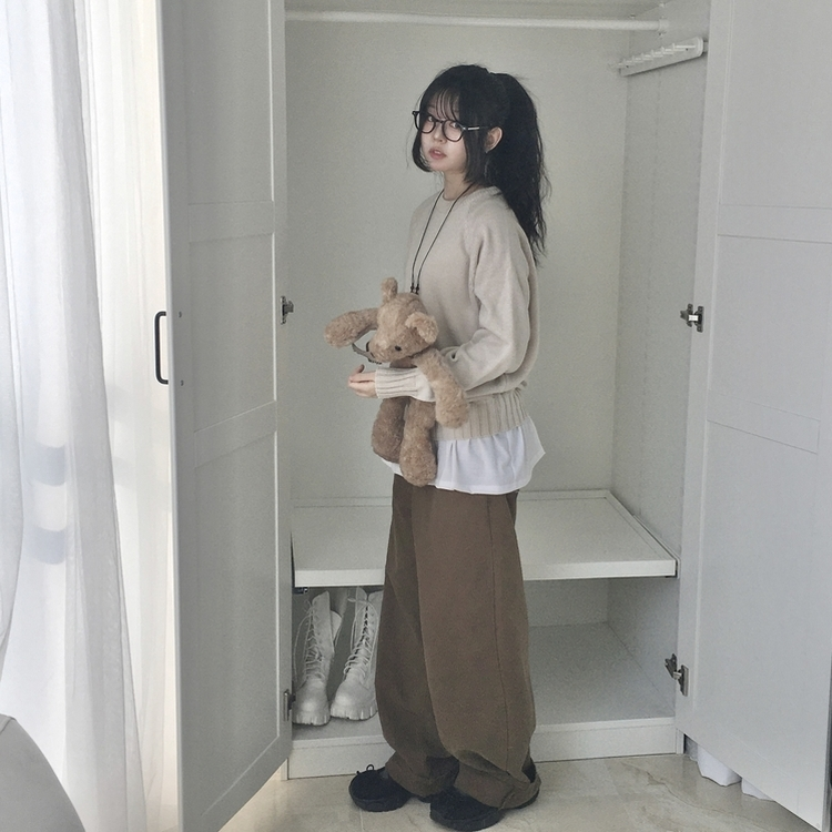 ラウンドネック基本ニット(7color) DEEP BEIGE