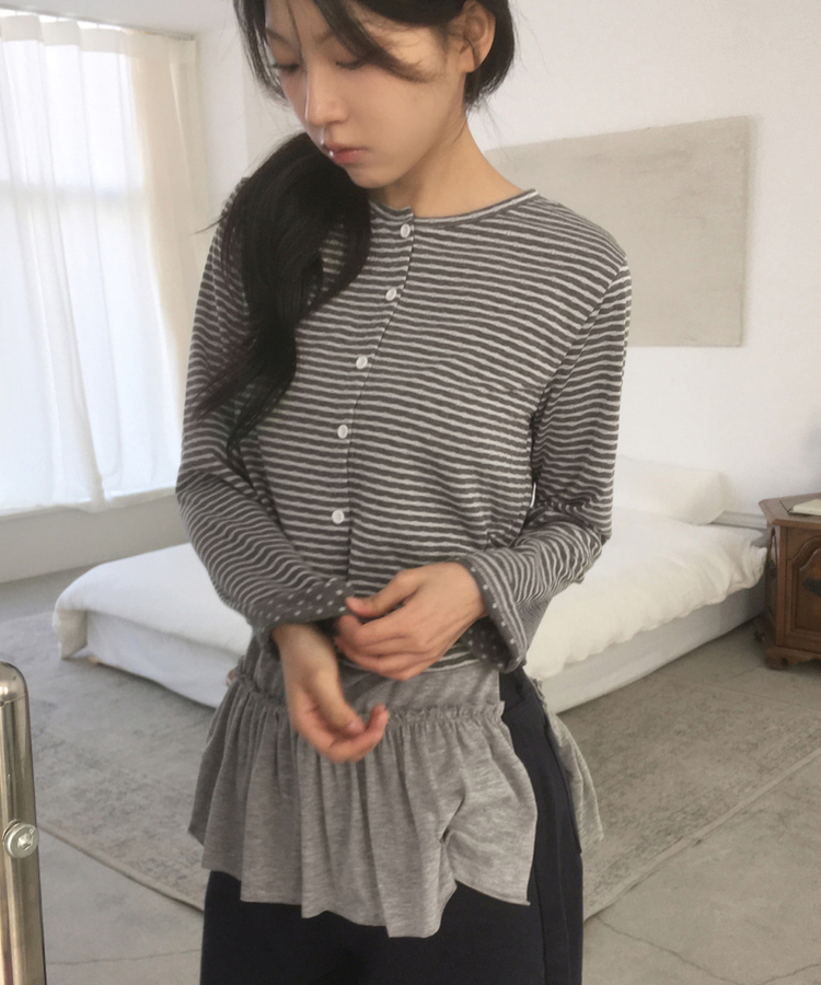 フリルシャーリングレイヤードワンピース CHARCOAL