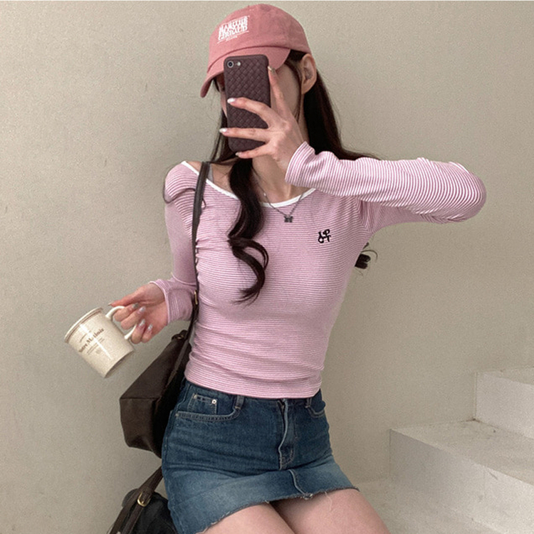 刺繍ポイントUネックストライプTシャツ PINK