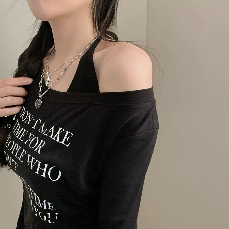 オフショルダーレタリング長袖Tシャツ BLACK