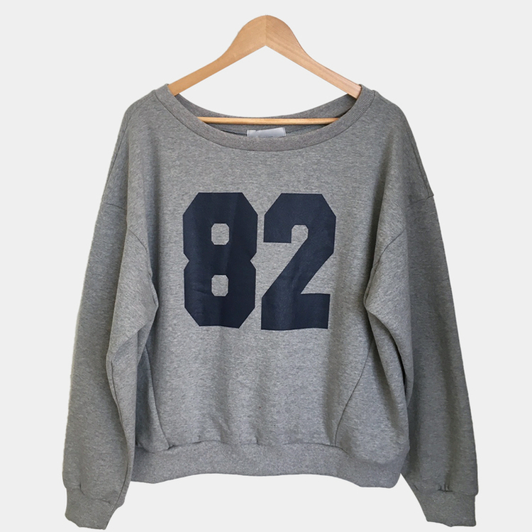 setupexe オフショルダースウェット ブラック Callum Washed Sweater | GUESS Factory