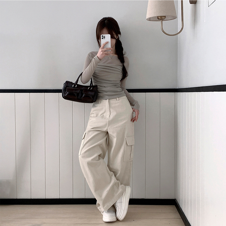 スリムシャーリングドレープ長袖Tシャツ LIGHT KHAKI