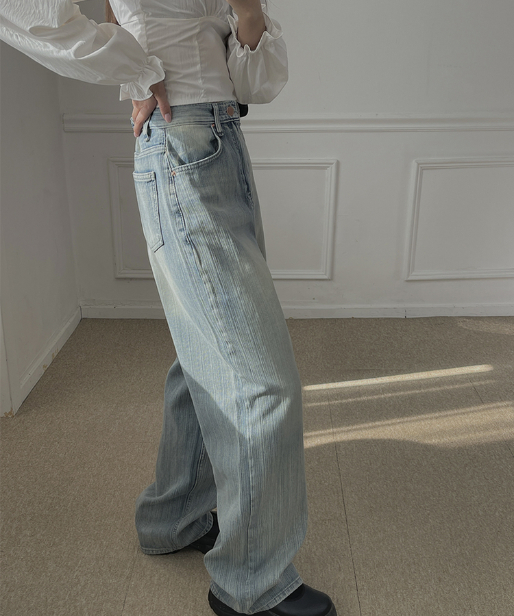 ライトブルーロングワイドデニムパンツ LIGHT DENIM