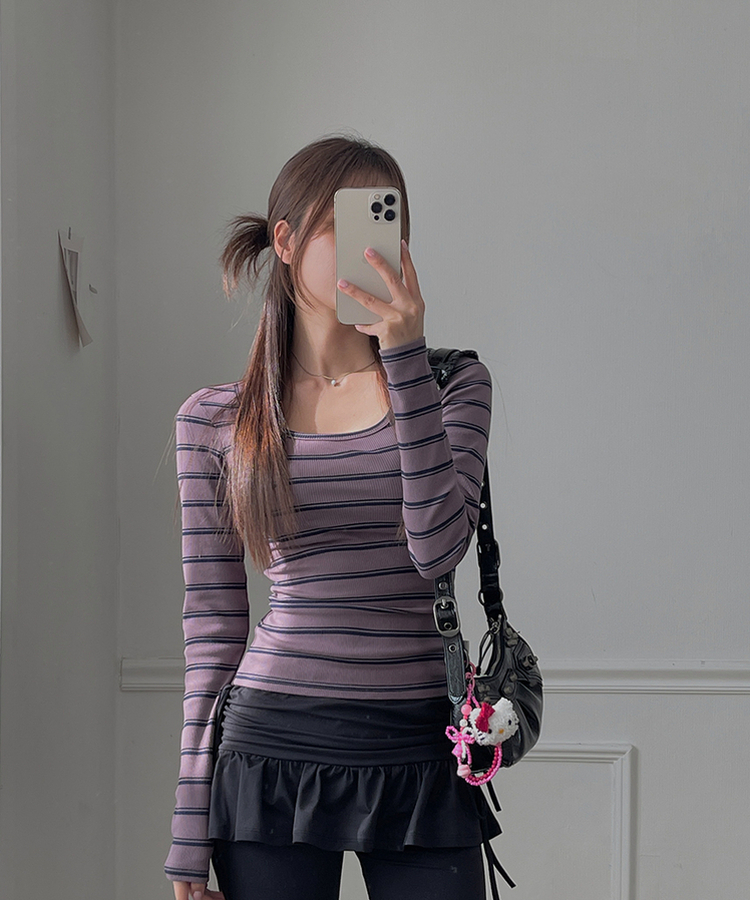 スクエアUネックスリム長袖Tシャツ PURPLE