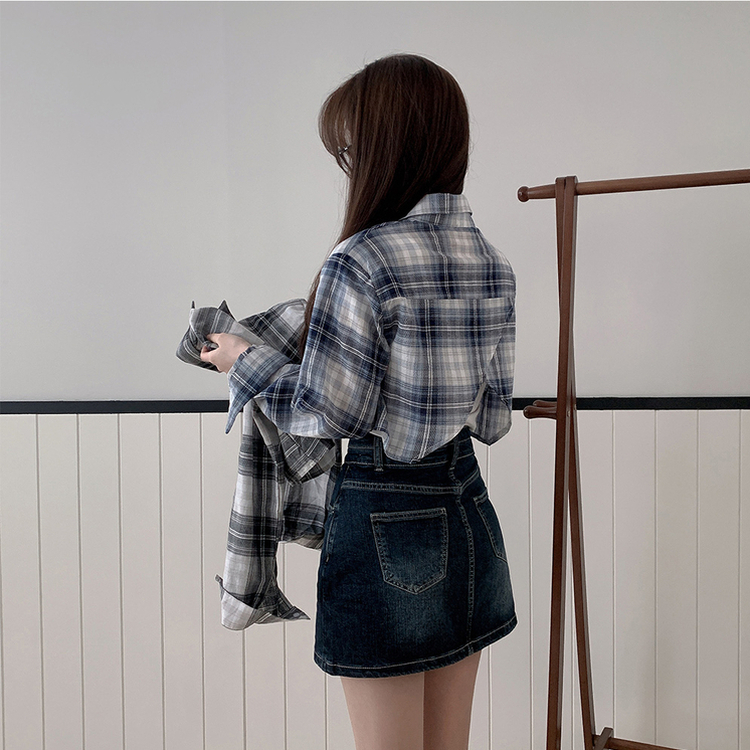 バックスリットクロップチェックシャツ NAVY