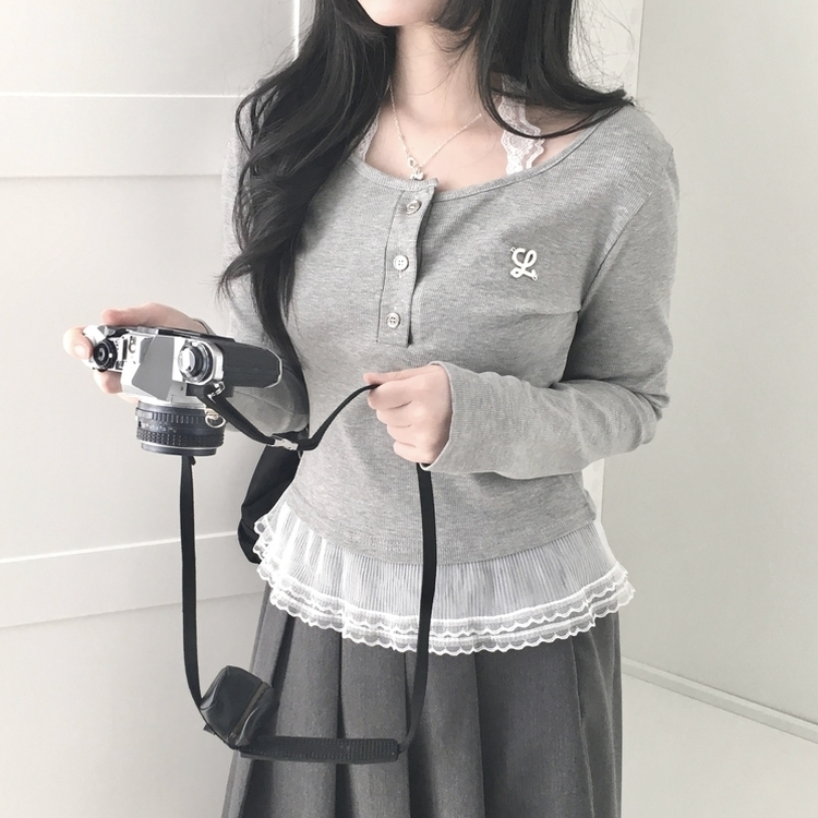 ホルターネックティアードレースレイヤードTシャツ