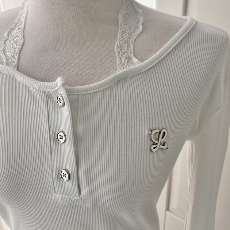 ホルターネックティアードレースレイヤードTシャツ