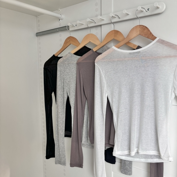 レイヤードシースルーラウンド長袖Tシャツ