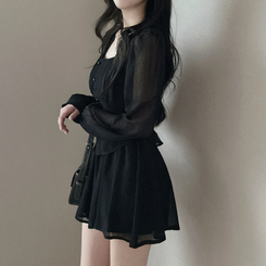 スクエアネックブラウス＋フレアミニスカート BLACK