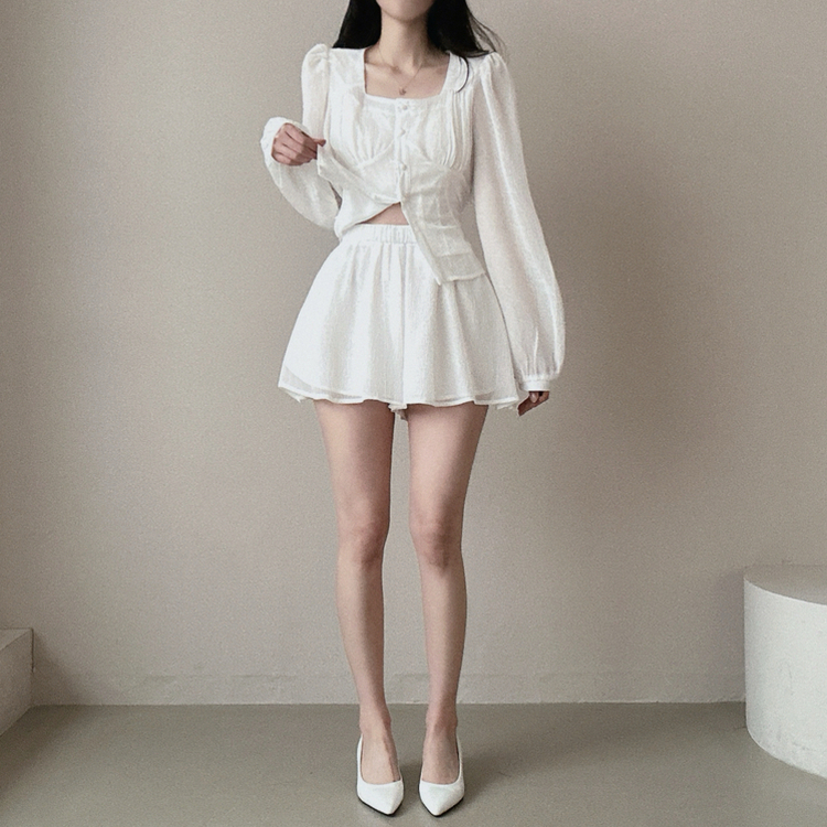 スクエアネックブラウス＋フレアミニスカート WHITE