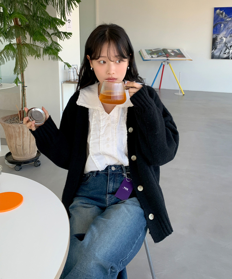 レースピンタックカラーブラウス