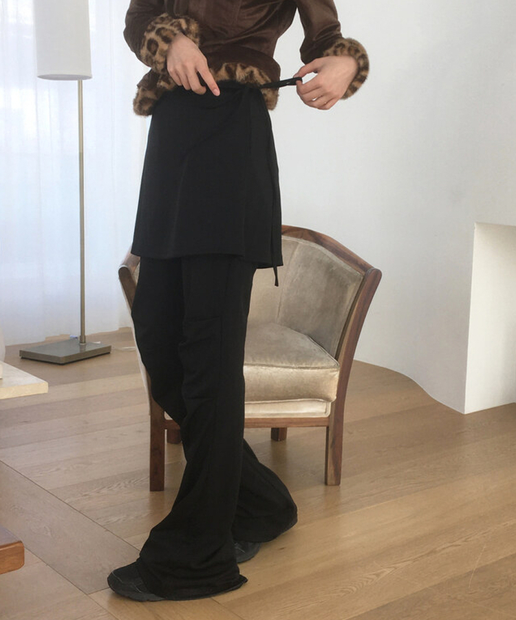 ピンタックブーツカットスカートパンツ BLACK