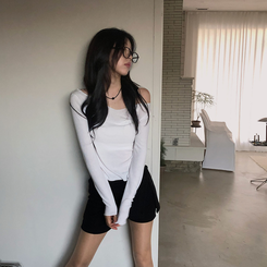 長袖Tシャツ ナイスタイトVネック長袖Tシャツ WHITE