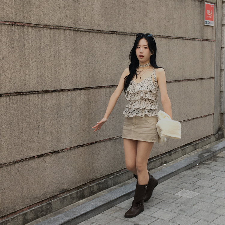 【タイ付き】ヒョウ柄ティアードキャミソールブラウス BEIGE