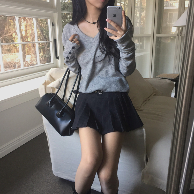 グリーンボタンリブVネックニットニット GREY