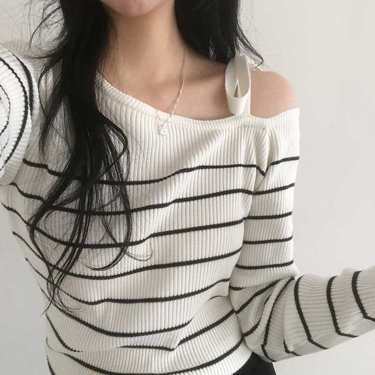 ストライプオフショルダーニット IVORY