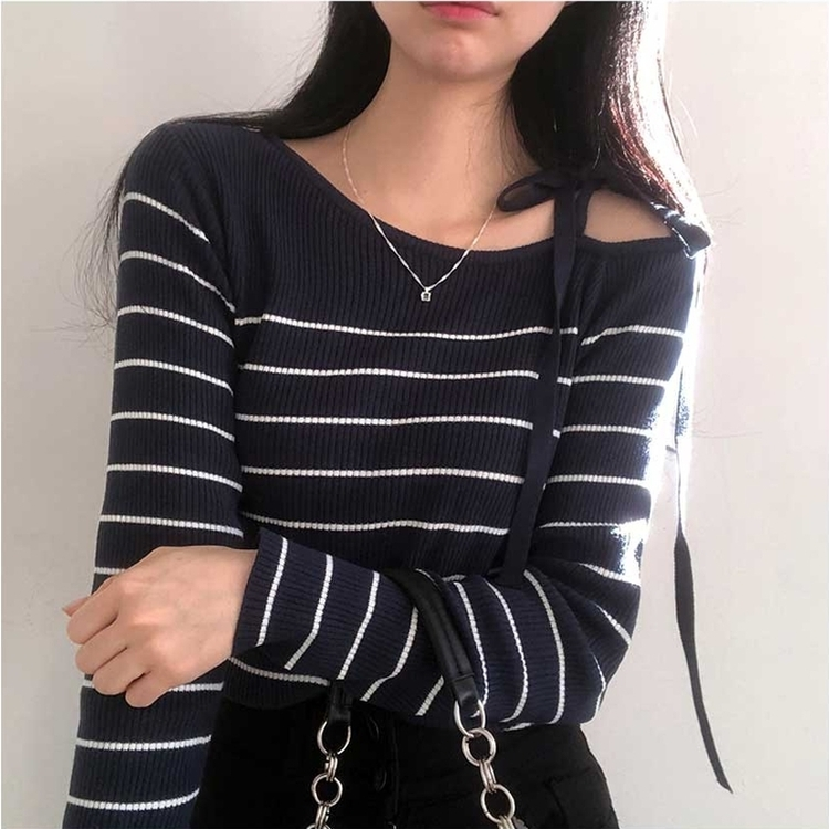 ストライプオフショルダーニット NAVY