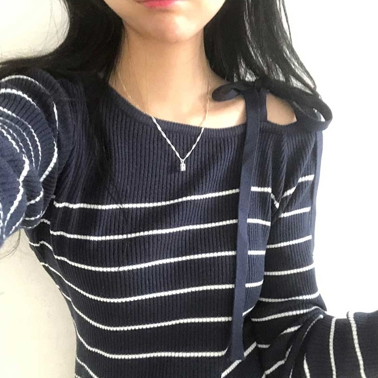 ストライプオフショルダーニット NAVY