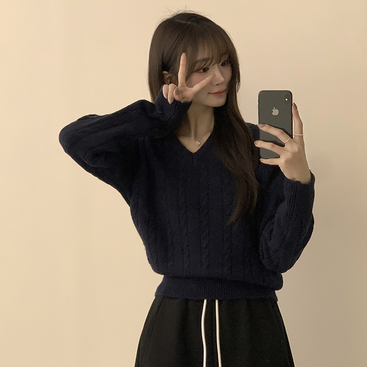 Vネック長袖ケーブルセミクロップニット(5color) NAVY