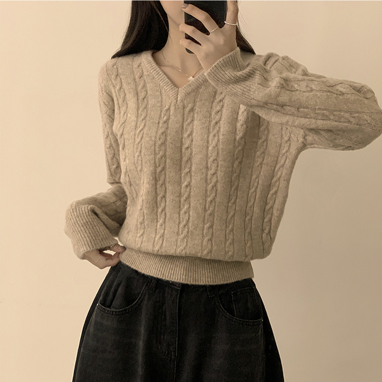 Vネック長袖ケーブルセミクロップニット(5color) BEIGE