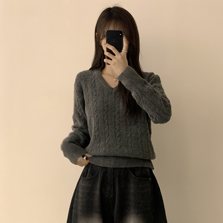 Vネック長袖ケーブルセミクロップニット(5color) CHARCOAL