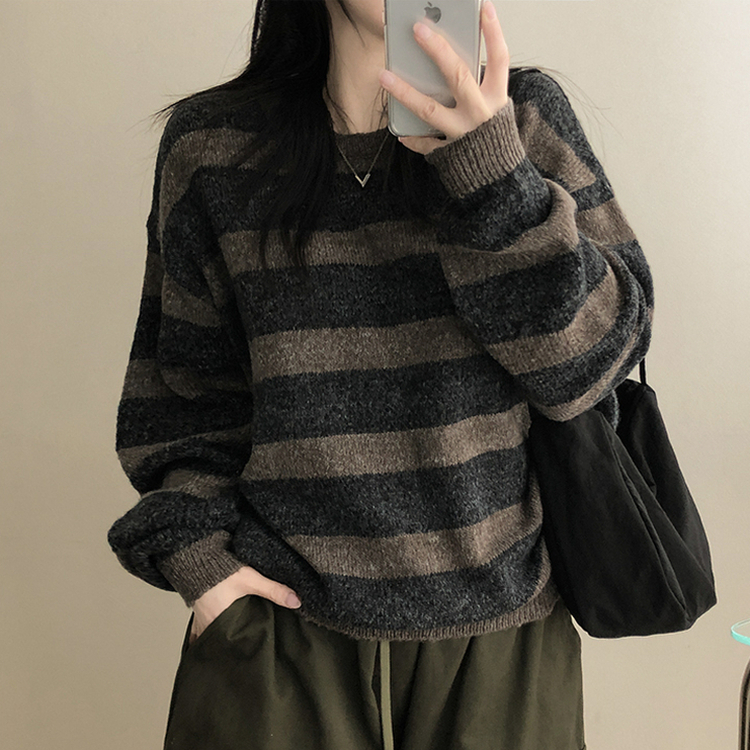 ビンテージストライプラウンドニット BLACK