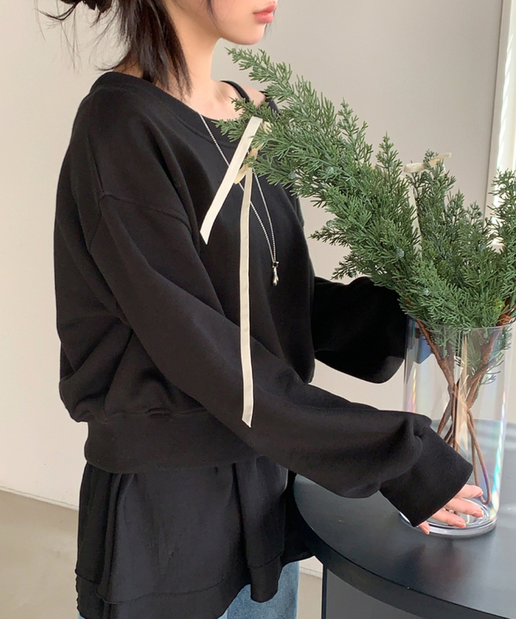 Uネックトレーナー BLACK
