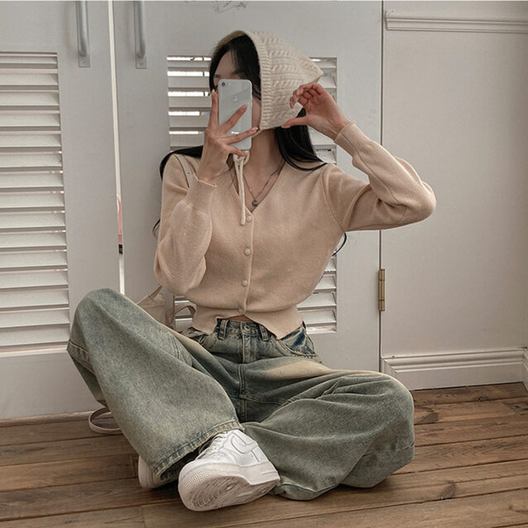 Vネッククロップニットカーディガン(8color) BEIGE
