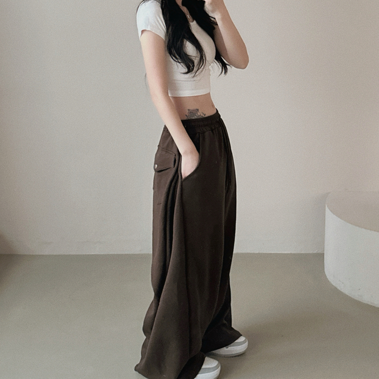 ピンタックポケットワイドトレーニングパンツ BROWN