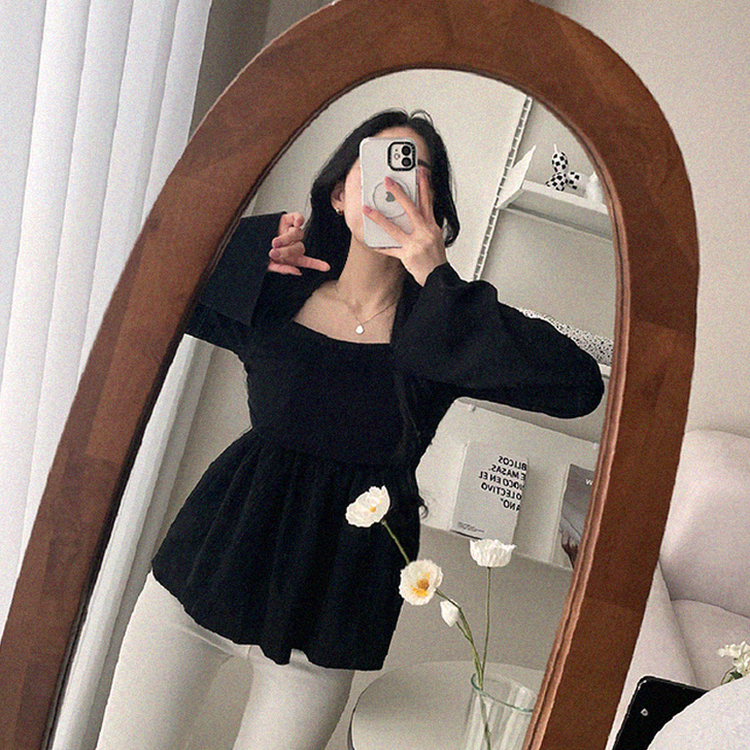 スクエアフリルブラウス BLACK