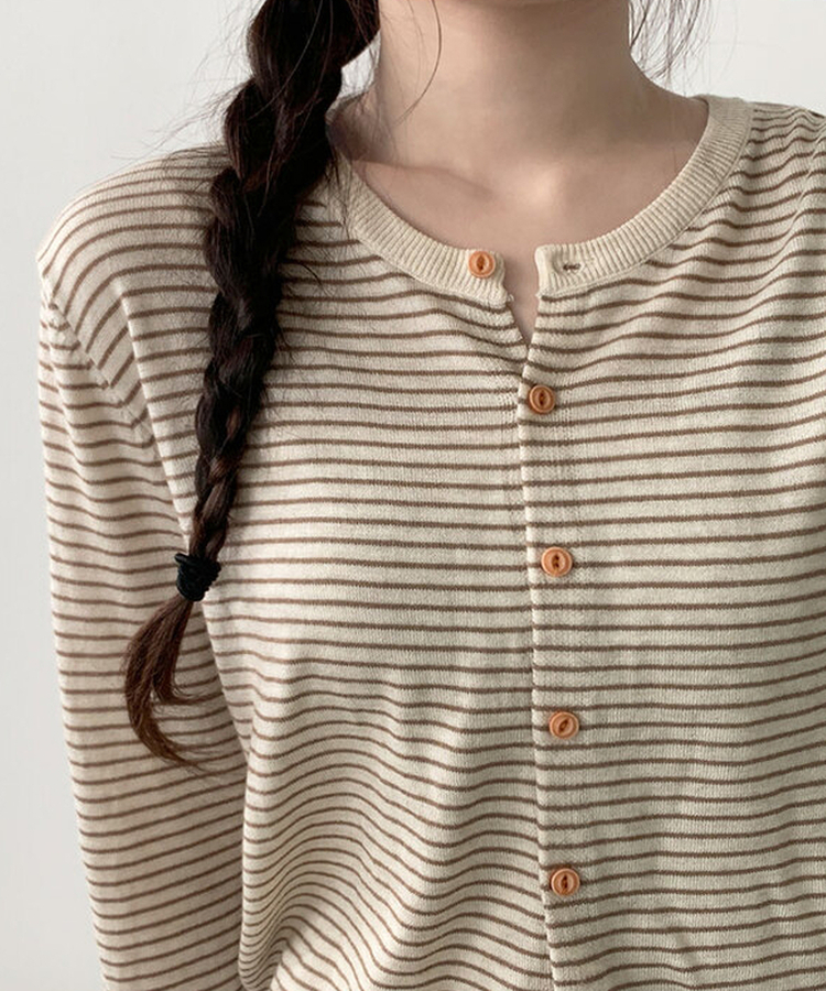 ストライプウッドボタンカーディガン BEIGE