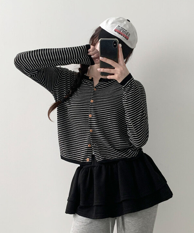 ストライプウッドボタンカーディガン BLACK