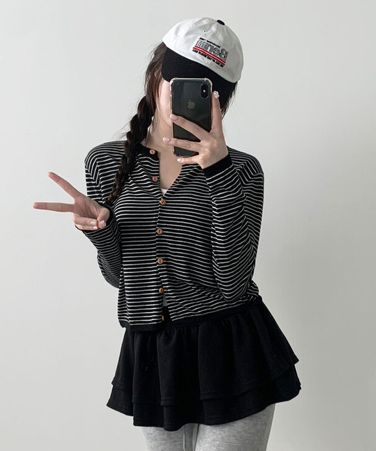 ストライプウッドボタンカーディガン BLACK
