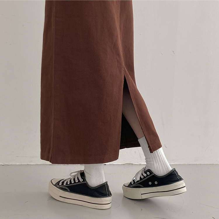バックスリットロングスカート BROWN