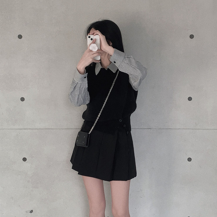 レイヤードストライプシャツニットベスト BLACK