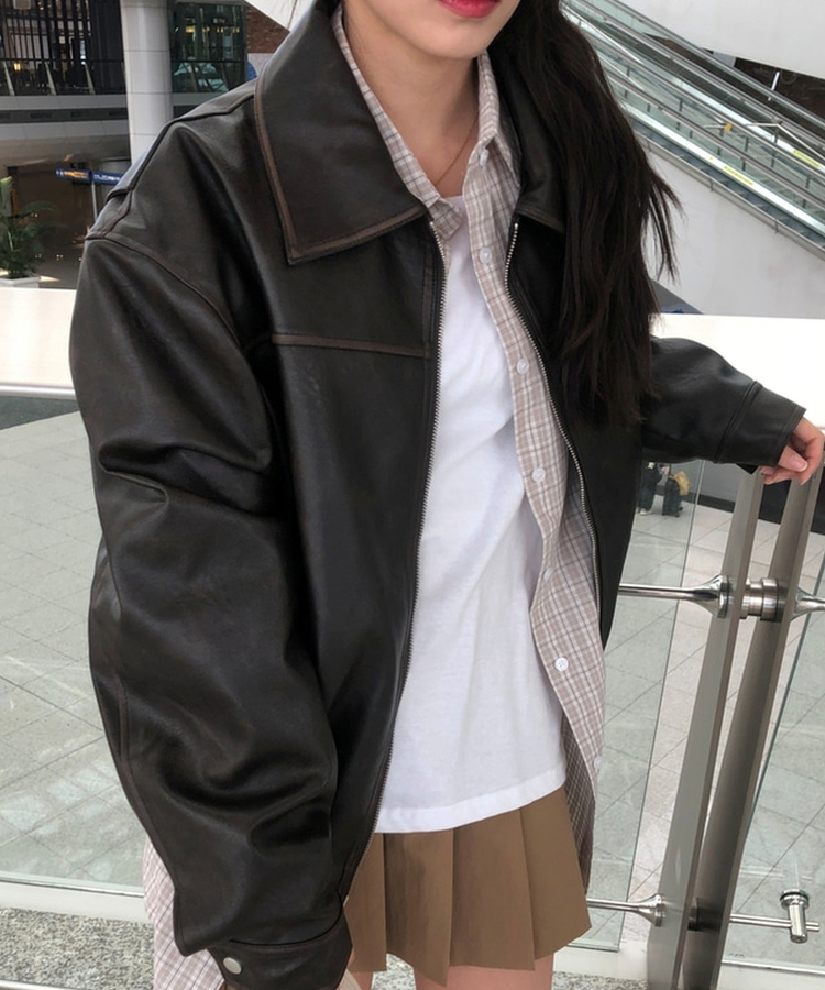 フェイクレザーレザージャンパー BROWN