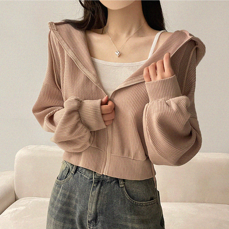 ベーシッククロップフードジップアップ BEIGE