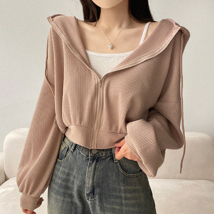 ベーシッククロップフードジップアップ BEIGE
