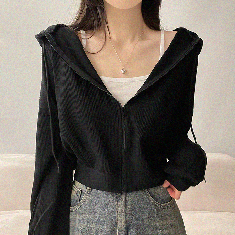 ベーシッククロップフードジップアップ BLACK