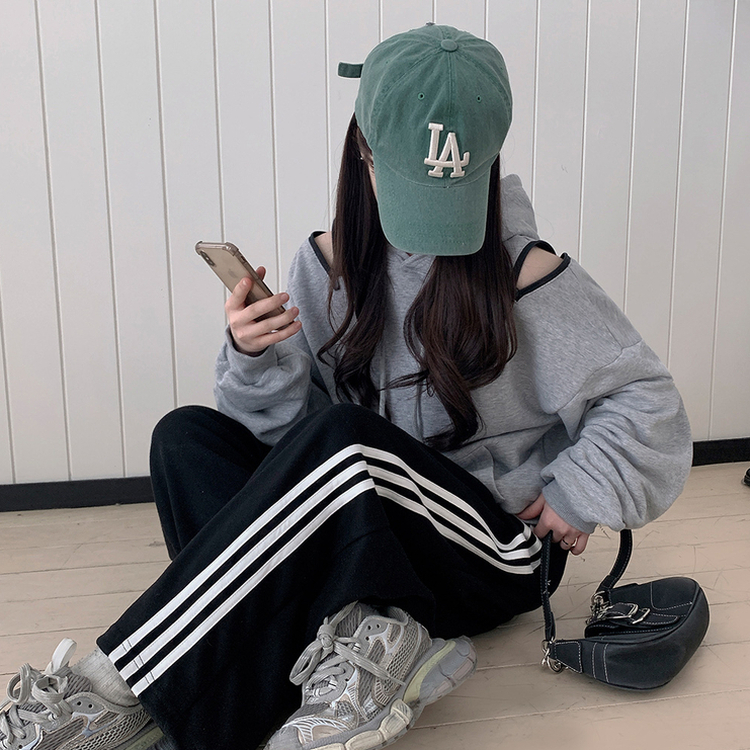 ショルダースリットファスナーフード MELANGE
