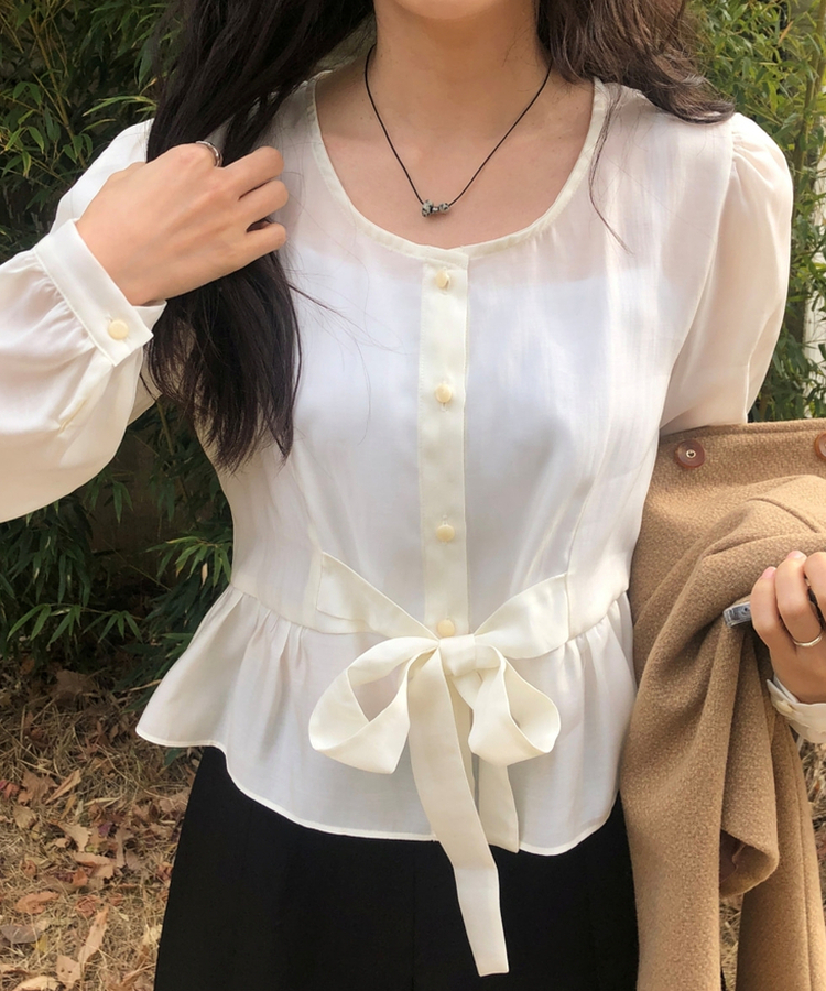 シャーリングリボンシースルーブラウス IVORY