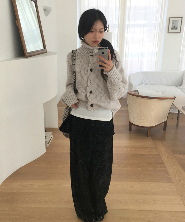ハイネックボタンニットカーディガン IVORY