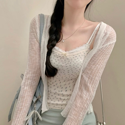 블루베리 잔꽃 레이스 리본 발레코어 끈나시 레이어드 나시 탑 여름옷 봄옷 휴가룩 크림