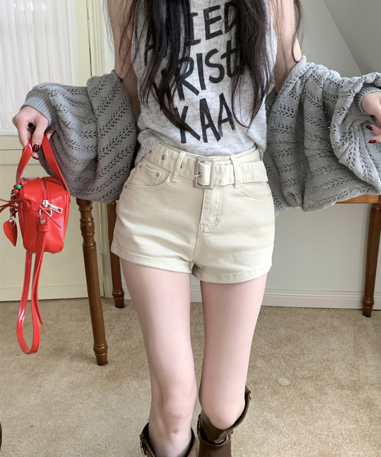 バックルショートパンツ EGG BEIGE