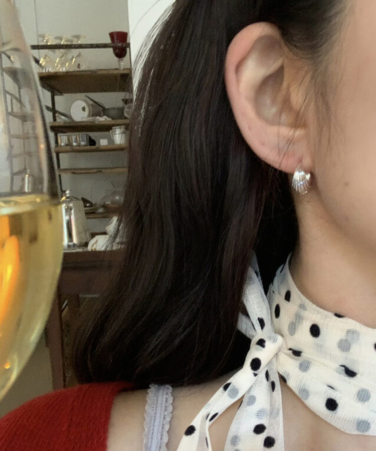 フレンチピアス