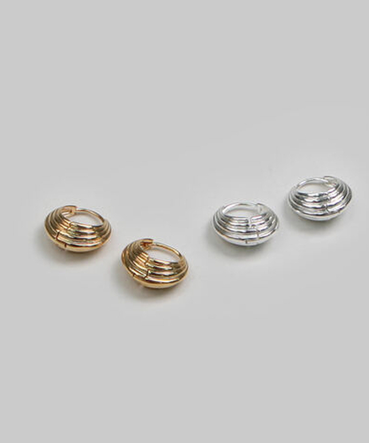 フレンチピアス