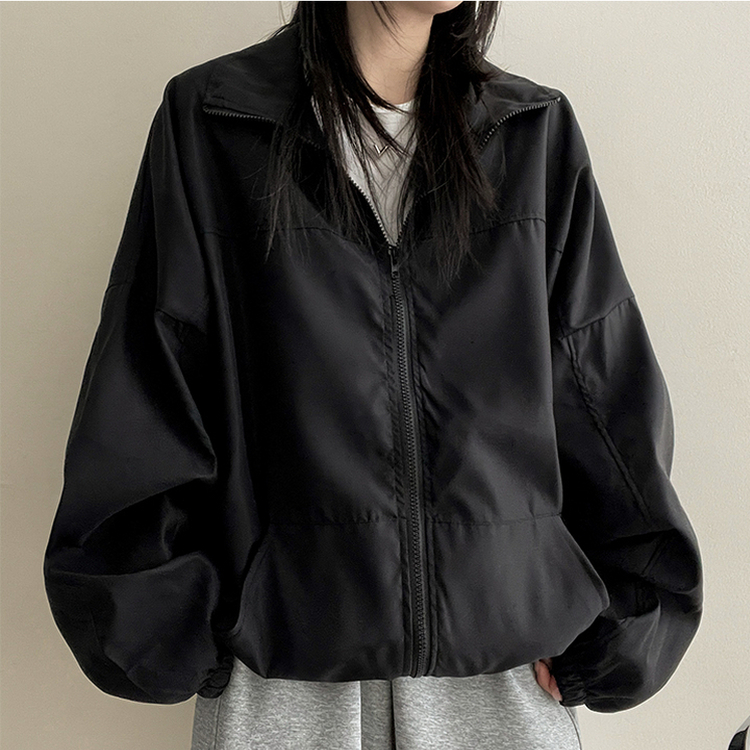 ロニーハイネックウィンドブレーカー BLACK
