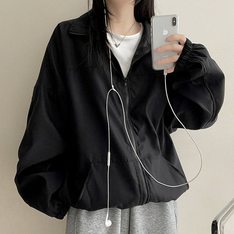 ロニーハイネックウィンドブレーカー BLACK