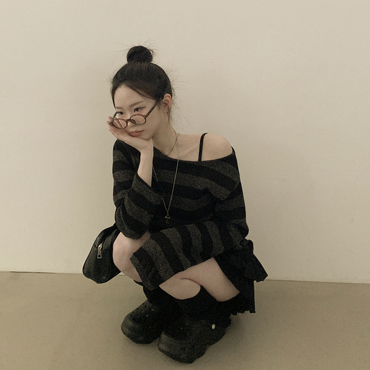 シースルーストライプワンオフショルダーニット BLACK