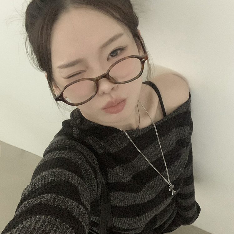 シースルーストライプワンオフショルダーニット BLACK